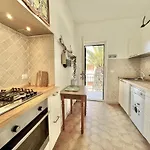 Rosanna, Terrazza Vista Mare, 2 Camere, Clima E 2 Posti Auto A 50 M Dal Mare! By Alfareal Apartamento
