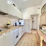 Apartamento Rosanna, Terrazza Vista Mare, 2 Camere, Clima E 2 Posti Auto A 50 M Dal Mare! By Alfareal Castiglione della Pescaia