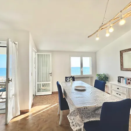 Rosanna, Terrazza Vista Mare, 2 Camere, Clima E 2 Posti Auto A 50 M Dal Mare! By Alfareal Апартаменты *