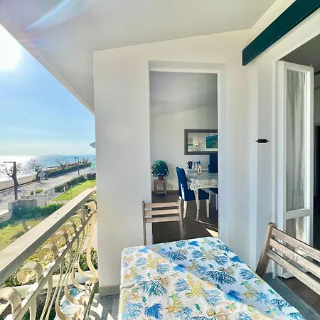 Rosanna, Terrazza Vista Mare, 2 Camere, Clima E 2 Posti Auto A 50 M Dal Mare! By Alfareal Apartment Castiglione della Pescaia